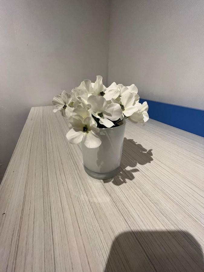 Indulge Hockley Hotel - With Free Front Parking - 10 Min Drive To Birmingham City Centre Bull Ring, Grand Central, Tesco Superstore, Primark & Commonwealth Games 버밍엄 외부 사진