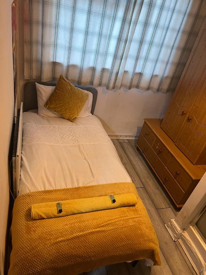 Indulge Hockley Hotel - With Free Front Parking - 10 Min Drive To Birmingham City Centre Bull Ring, Grand Central, Tesco Superstore, Primark & Commonwealth Games 버밍엄 외부 사진
