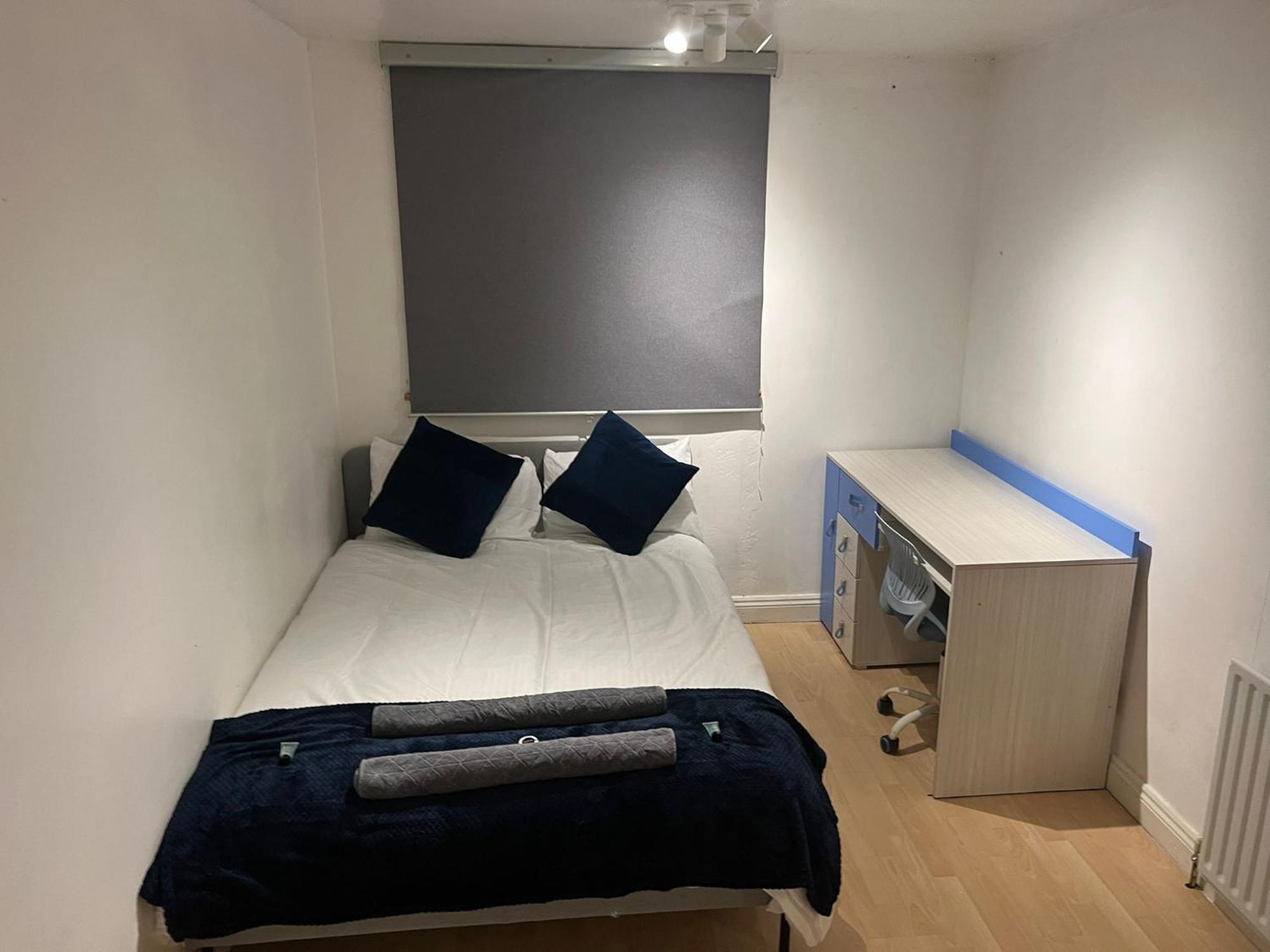 Indulge Hockley Hotel - With Free Front Parking - 10 Min Drive To Birmingham City Centre Bull Ring, Grand Central, Tesco Superstore, Primark & Commonwealth Games 버밍엄 외부 사진